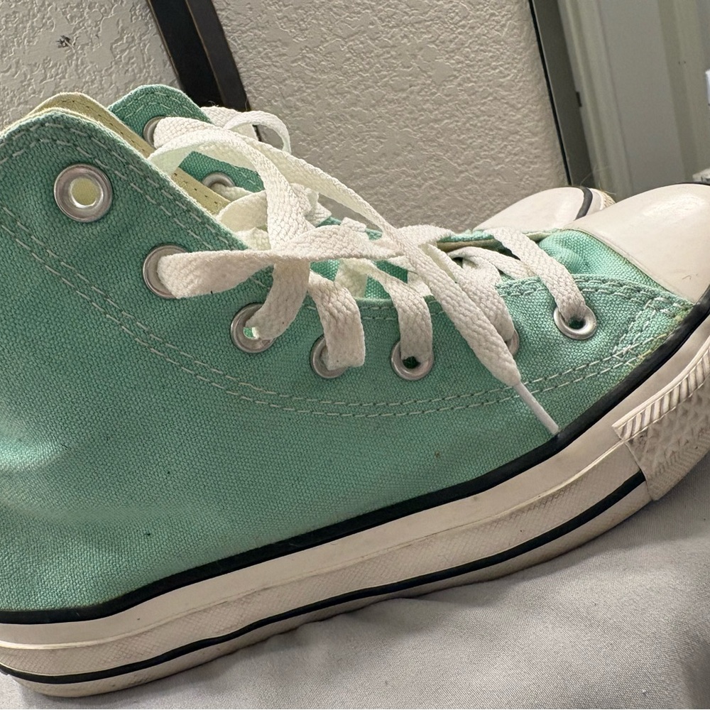 Converse Kids High-Top Sneakers - Light Green and White